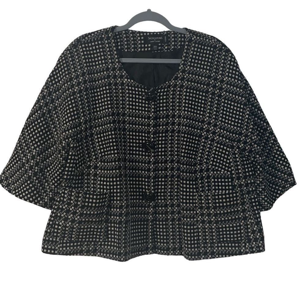 Signature Larry Levine black & white cropped two pocket lined jacket 22W